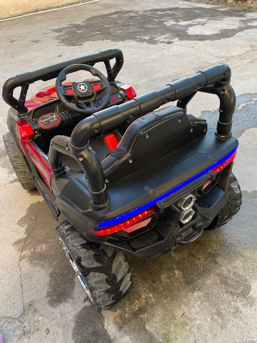 Детская машина Продается