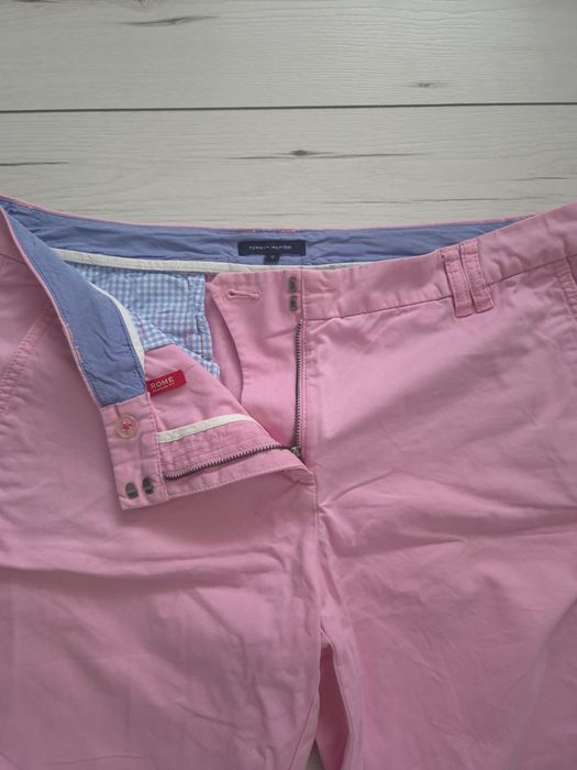 Къси панталони/ шорти  на Tommy Hilfiger. Размер М