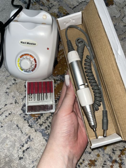 Маникюрный аппарат