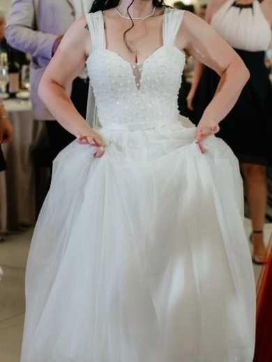 Rochie Mireasa model A-Line