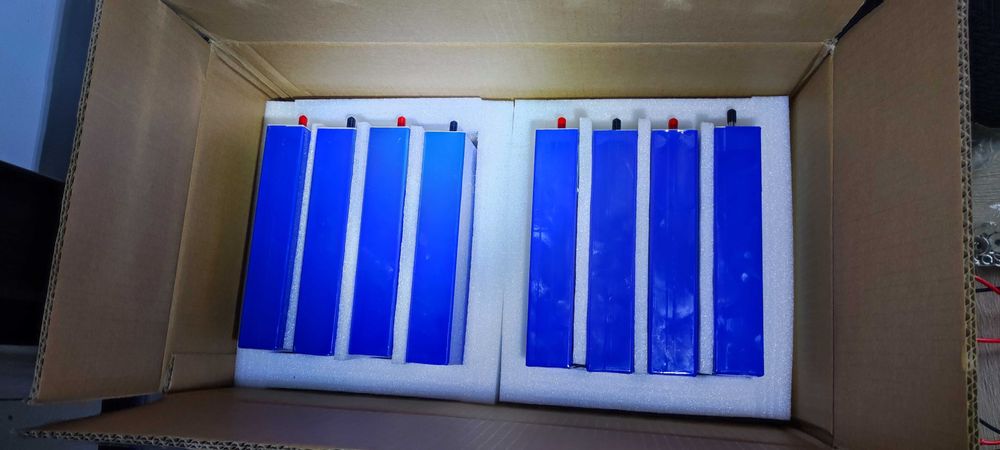 8 Celule Lifepo4 105Ah Grad A 6000 cicluri Versiune noua de baterii bineinteles, cu garantie producator!