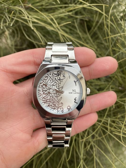 Arabiston qol soati new latina orginal