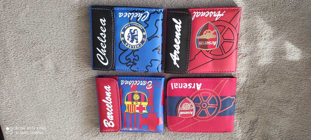 Футболни портмонета Арсенал, Барселона и Челси