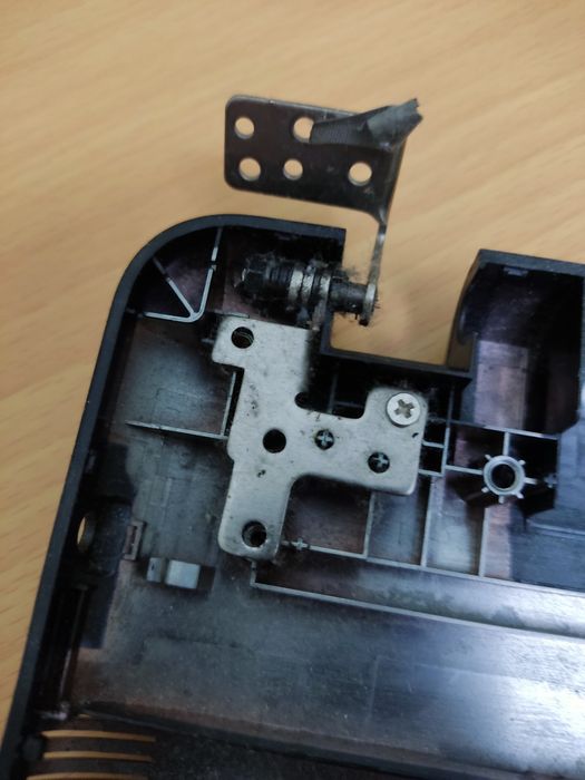 Asus x540uv поддон с динамиками .