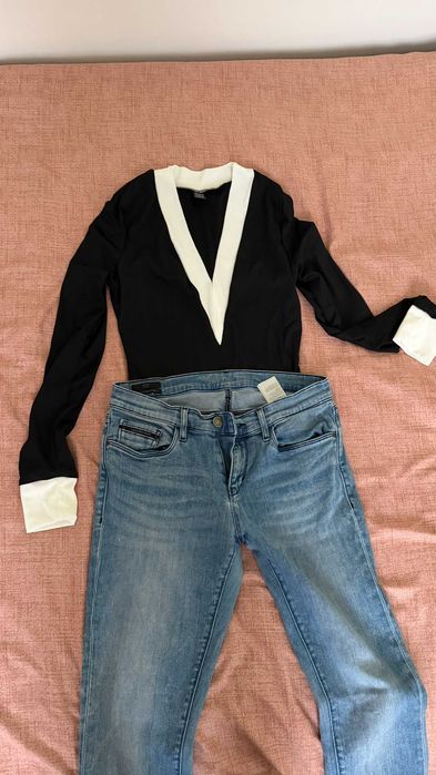 Розова риза с пера, дънки Calvin Klein