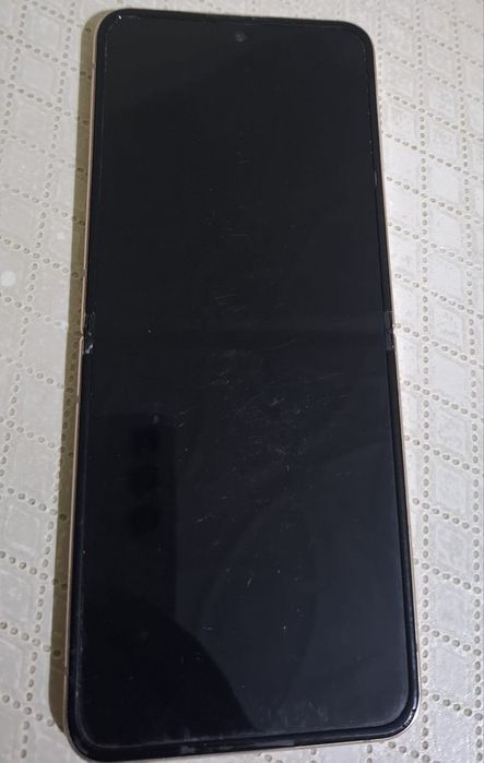 Samsung  Z4 Flip