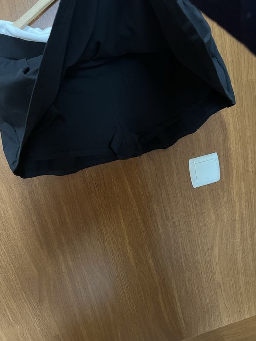 Дамска тениска и панталонки