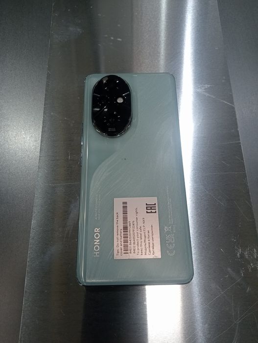 Хонор 200 Про сатылады.