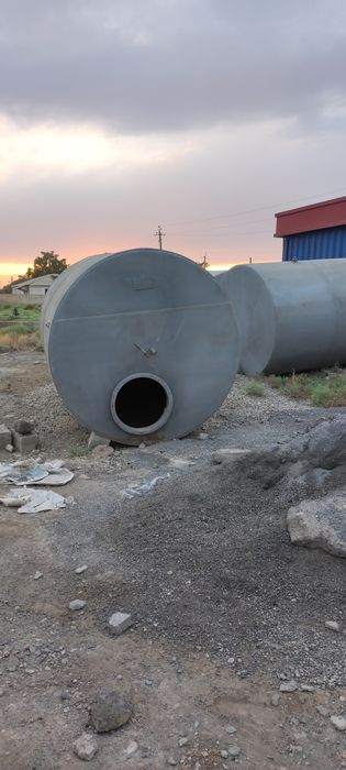 10 tonnalik bochkalar sotiladi