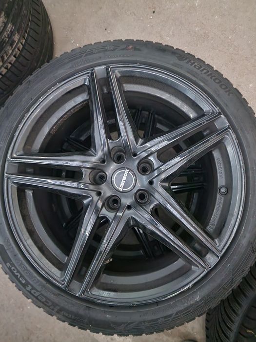 5x112 18 цола джанти Borbet със зимни гуми 225/45R18 VW/Audi/Mercedes