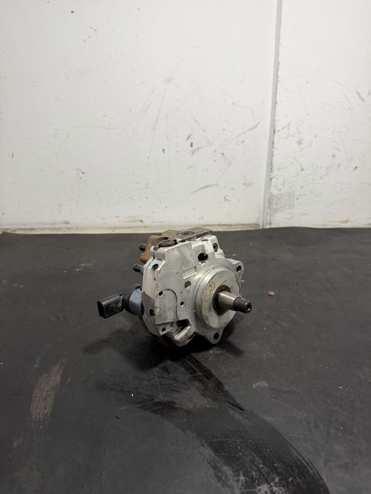 Pompa inalta injectie BMW CP3 R90 Seria 5 E60 E61 530d 535d 525d 3.0 diesel 7788678