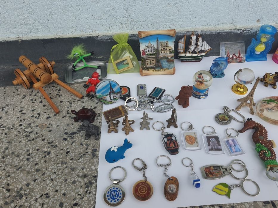 Магно човечета, магнитчета, сувенири, ключодържатели