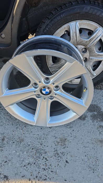 Диски на бмв 17  продам