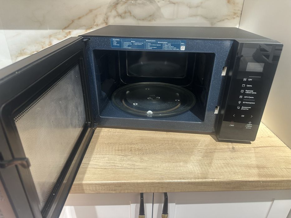 Продам микровалновую печь