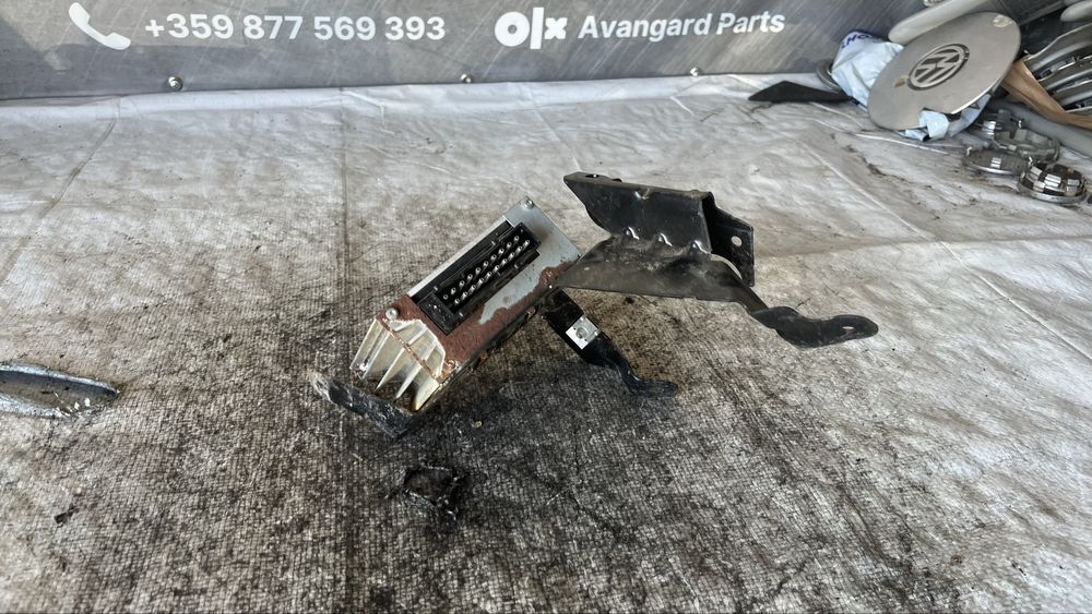 BMW E60/E61 Harman Becker усилвател