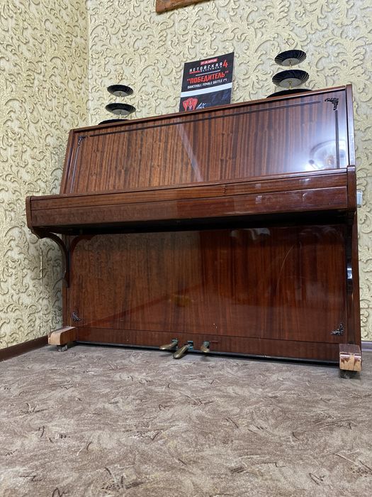 Продам фортепиано