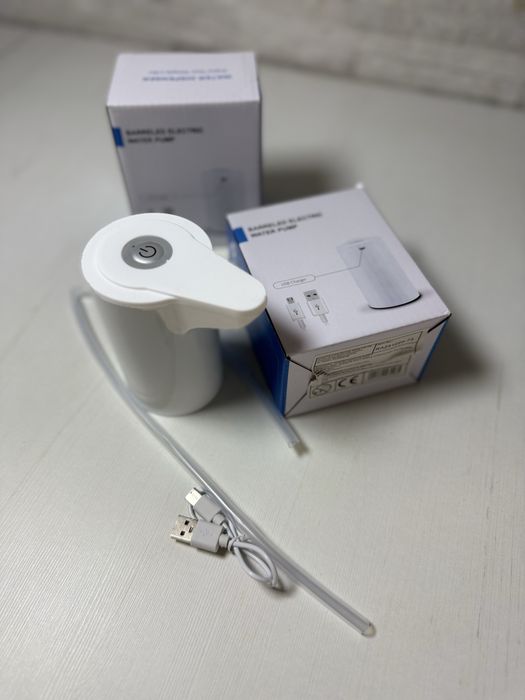 Pompă de Apă Electrică Portabilă Bibica Edition – Dozator Automat Universal, Încărcare USB, Design Compact, Alb