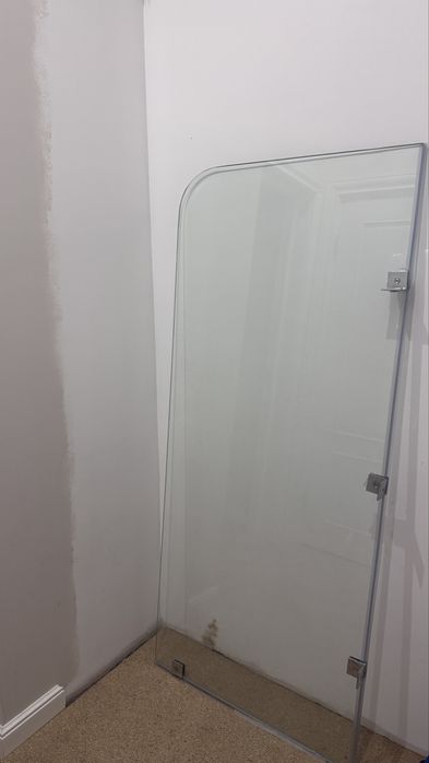 Перегородка для ванны. Шторка для ванны