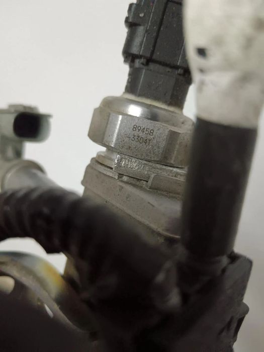 RAMPA INJECTOARE CU SENZOR PRESIUNE TOYOTA RAV 4 , CAMRY 2.5I HYBRID 89458 33041, 23250 25020