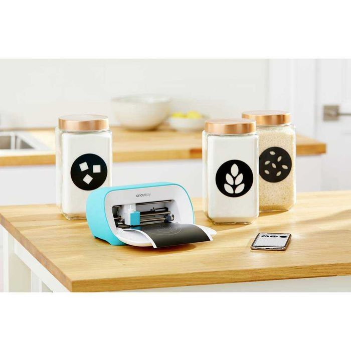 Режещ плотер Cricut Joy с Cricut EasyPress Mini и аксесоари НОВА