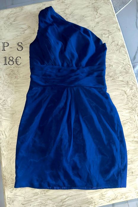 Дамски рокли различни модели