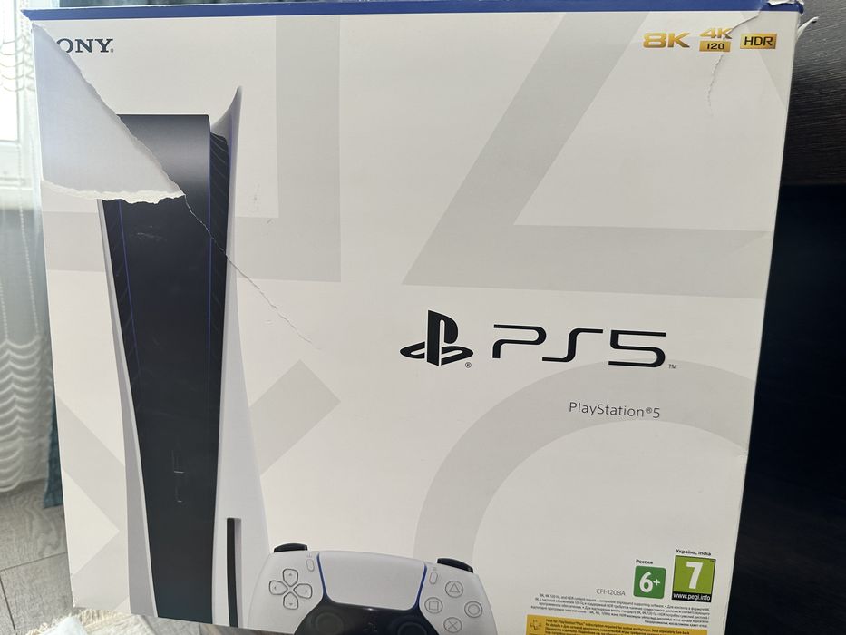 Продам Sony Playstation 5 в хорошем состоянии