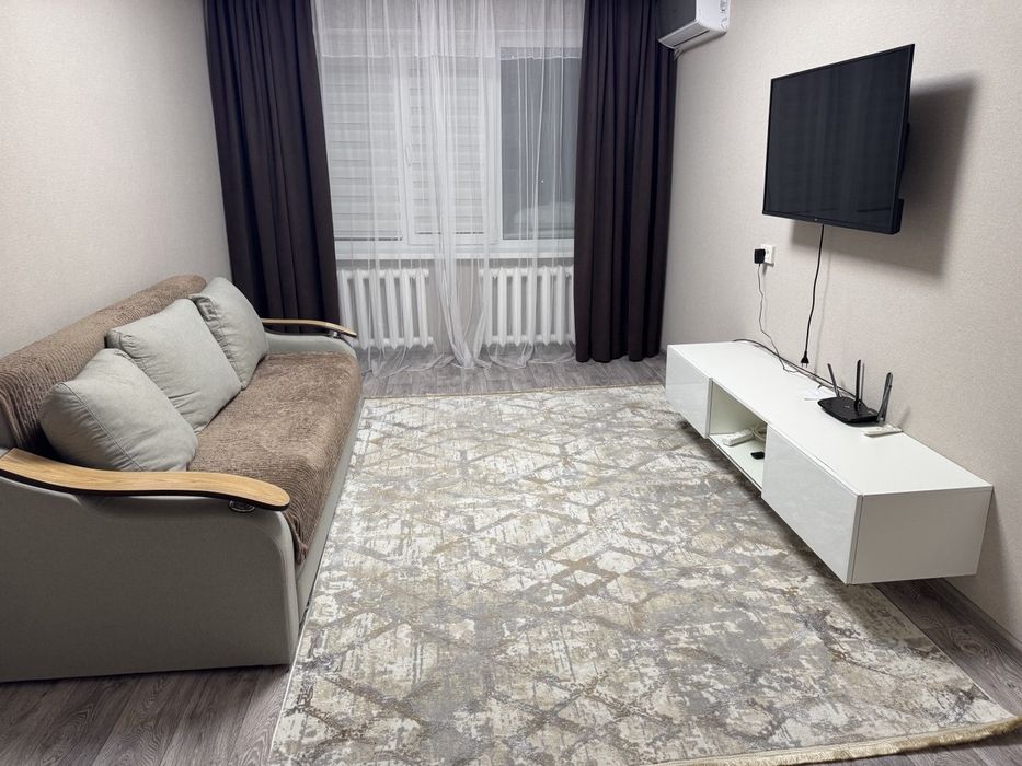 Сдаётся 2х комнатная квартира