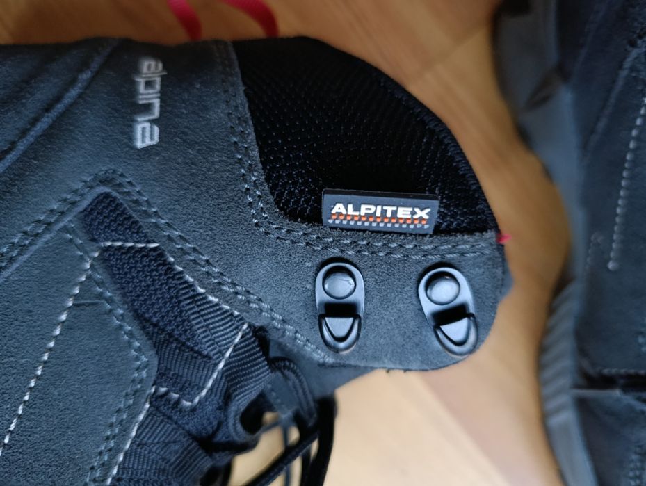 Туристически обувки Alpina Tracker 38 номер