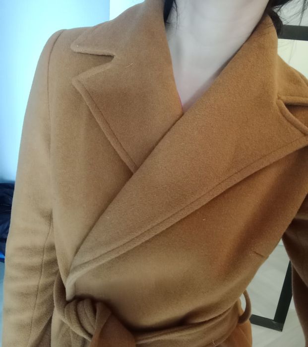 Продам два пальто