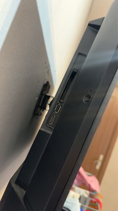 Televizor LG 32LJ500