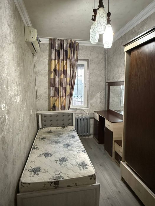 Продам 3/8/9 Максим Горький, Буз базар