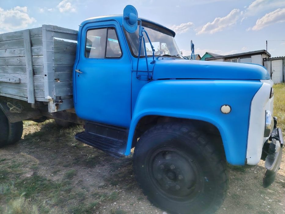 Продам автомашину ГАЗ  52