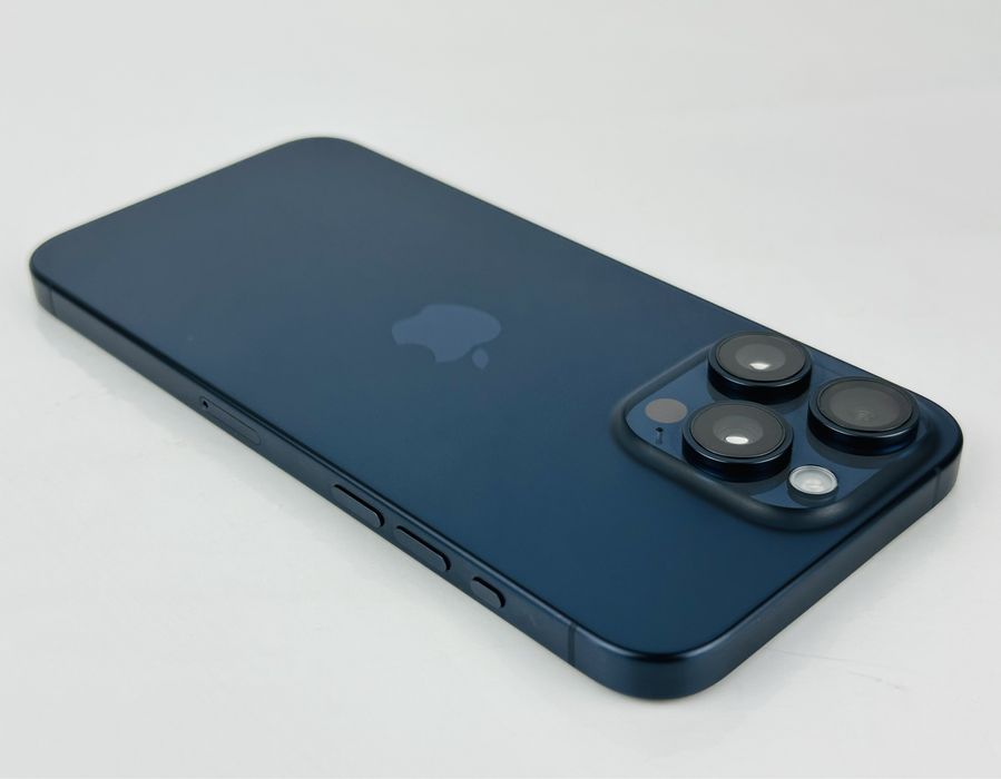 Apple iPhone 15 Pro Max 256GB Blue Titanium Перфектен! Гаранция!