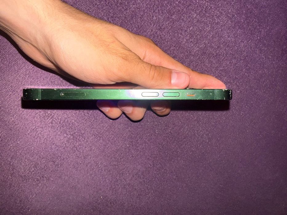 Iphone 13 verde