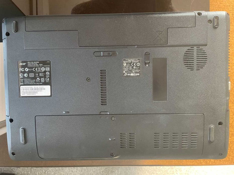 ACER noutbuk sotiladi 8/256