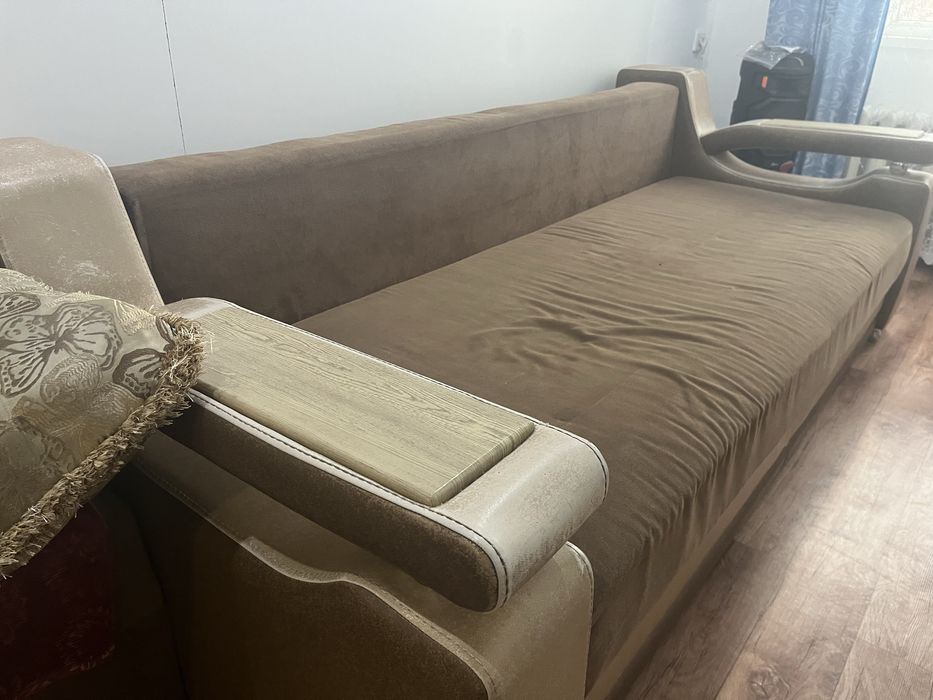 продам Диван угловой