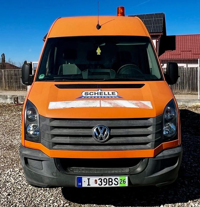 Vw crafter 2013 / 2,0 tdi / clima /3,5 tone pe carlig
