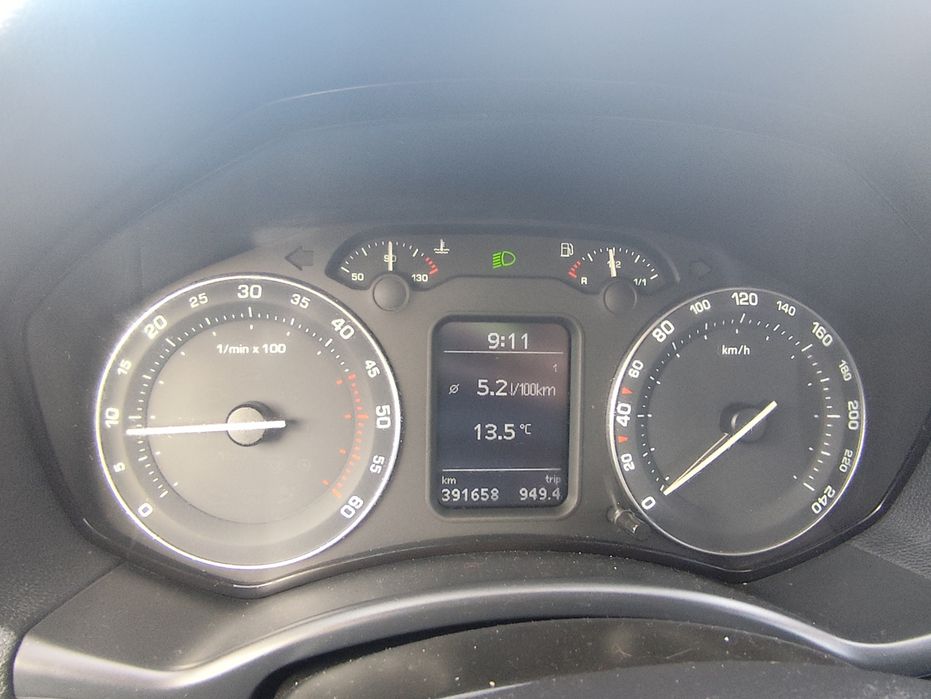 Skoda Octavia II Elegance 2.0 TDI 140 CP | Xenon | Scaune încălzite | Investiții majore