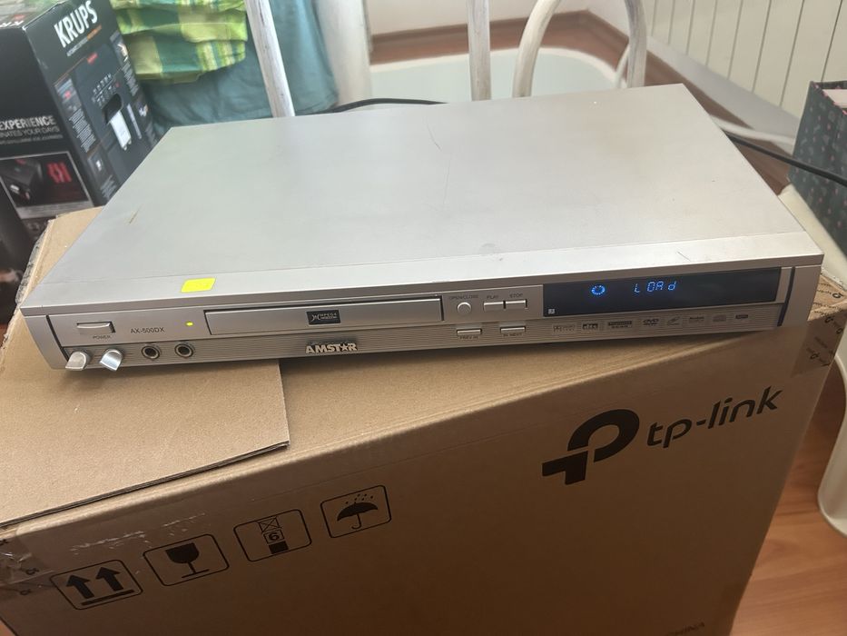 DVD плейър AMSTAR AX-500DX