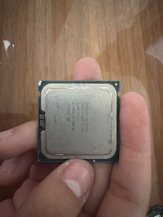 Продаю старые плашки и процессора