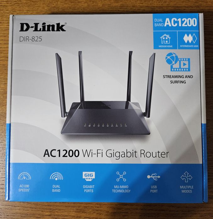 Модем D-Link DIR-825