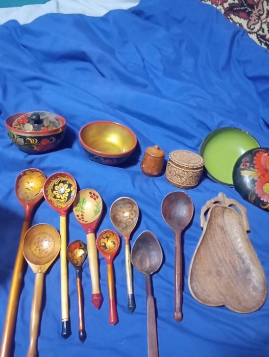 Посуда крашенная из дерева