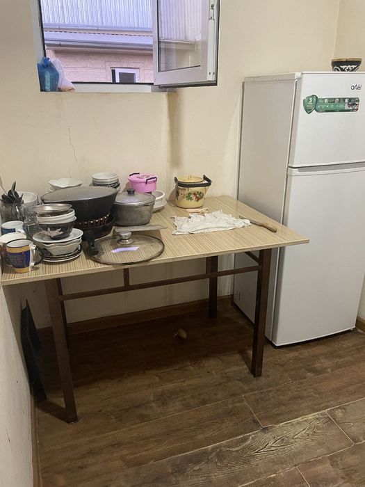 Ijaraga hovli 7 ta bollar kerak