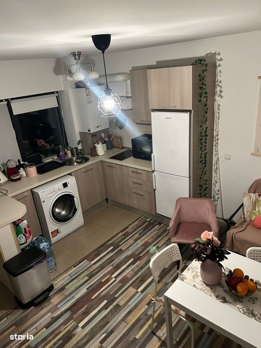 Garsoniera tip duplex-moderna si eficient compartimentata