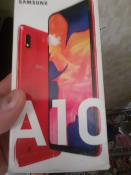 Продам Самсунг а 10