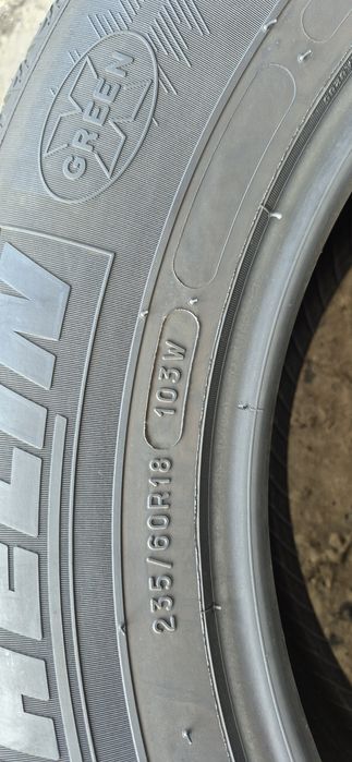 4 anvelope vara ca noi Michelin 235/60/18.Pretul este pe bucata.