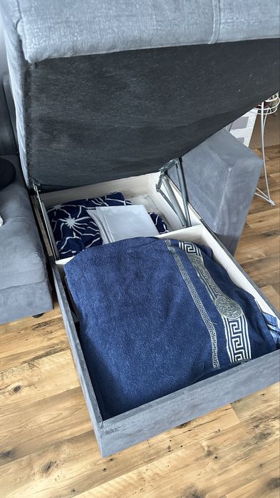 Продам диван 2,8 м