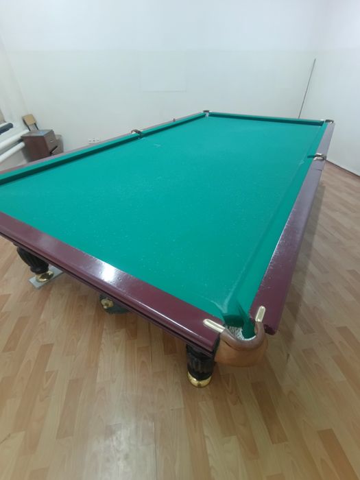 Продам бильярдный стол
