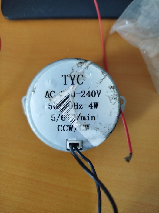 Запчасти для инкубатора и техники