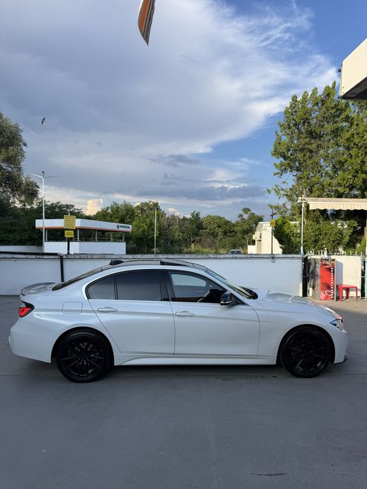 BMW f30 330i xDrive 2017г. B48